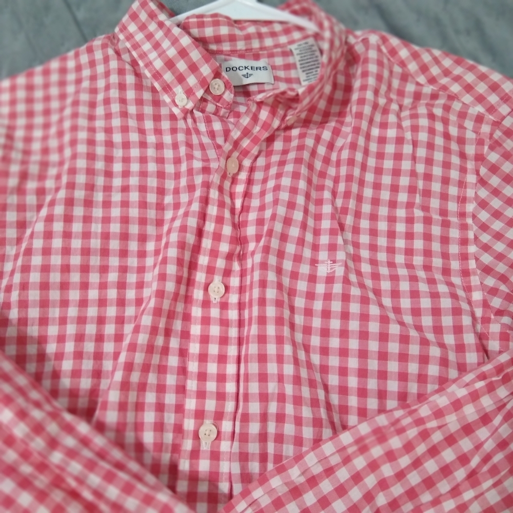 Dockers Pink Casual Button Down Shirt